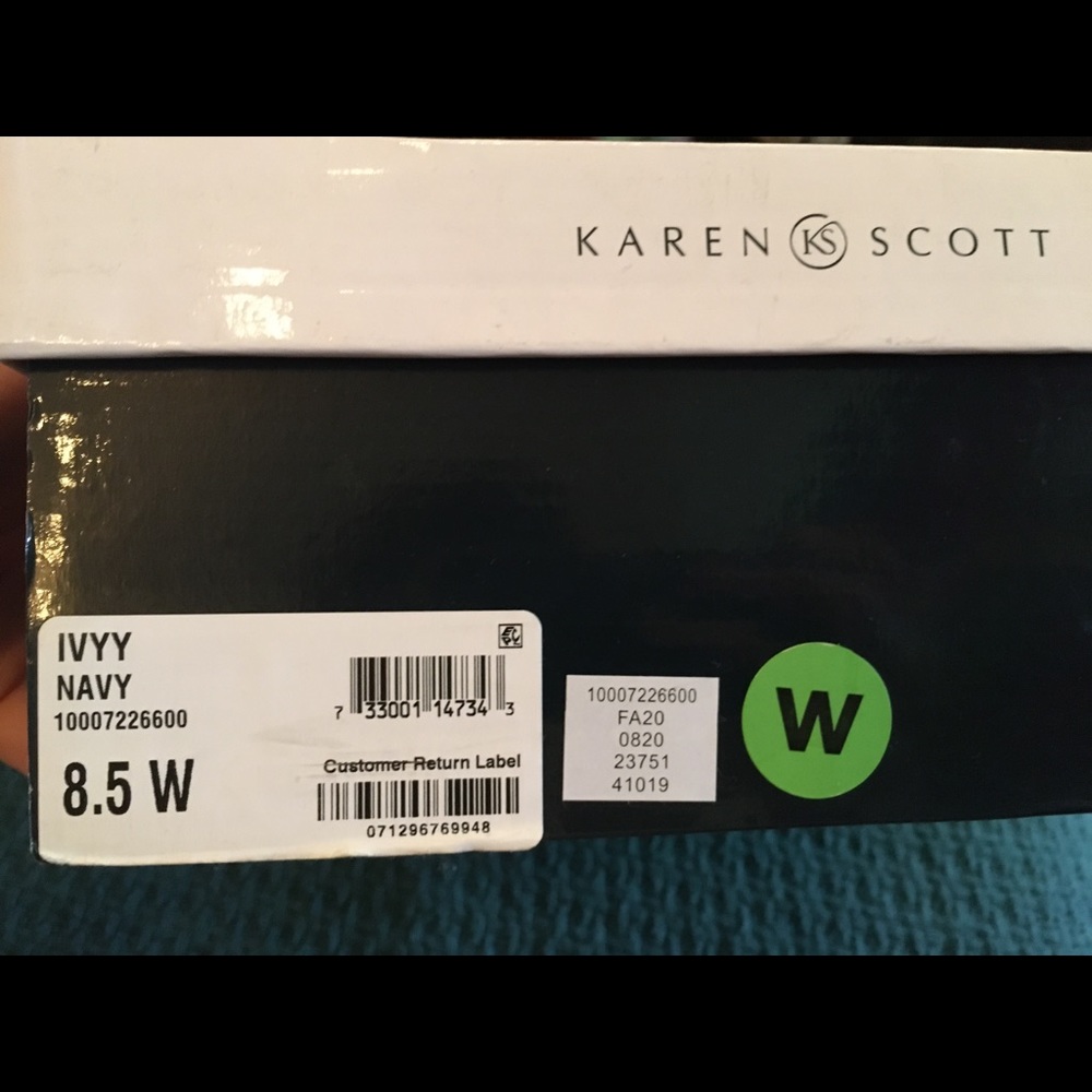 Karen Scott Booties - Picture 4 of 4